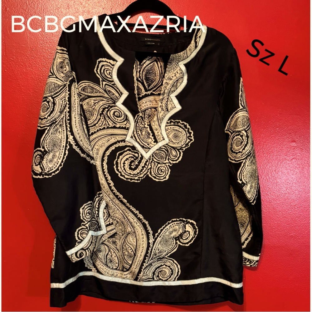Gorgeous BCBG Maxazria Large Silk boho tunic. 
EXCELLENT CONDITION